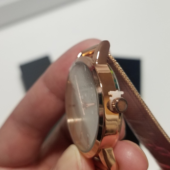 Eddie Borgo New York Rose Gold Watch - Picture 4 of 8